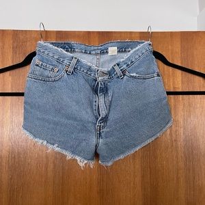 Levi’s Short Jean Shorts